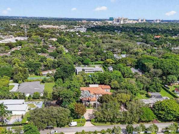 7837 SW 117th St, Pinecrest FL 33156