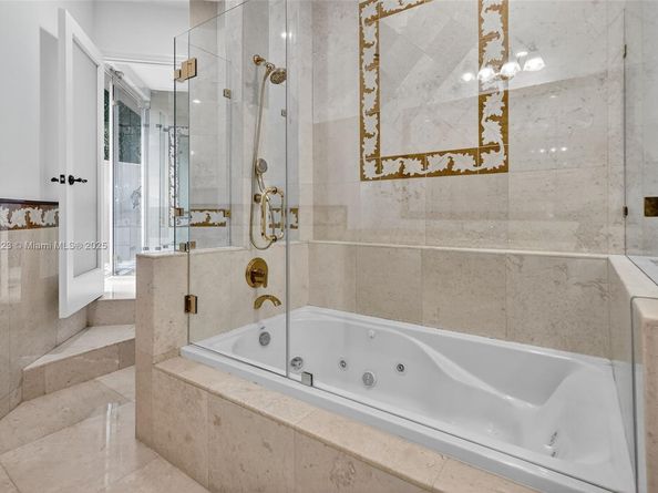 7837 SW 117th St, Pinecrest FL 33156