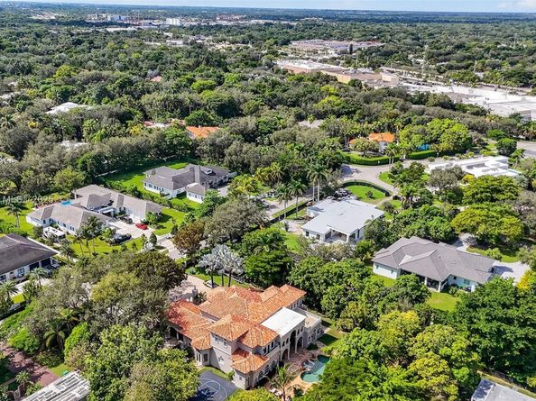 7837 SW 117th St, Pinecrest FL 33156