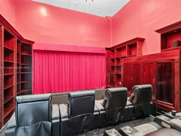 7837 SW 117th St, Pinecrest FL 33156