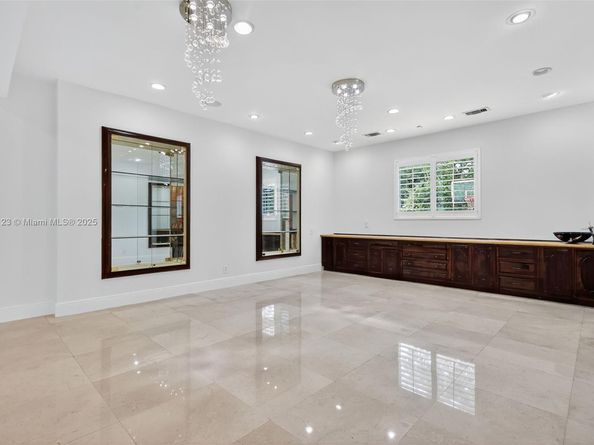 7837 SW 117th St, Pinecrest FL 33156