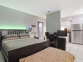 16030 NE 19th Pl, North Miami Beach FL 33162