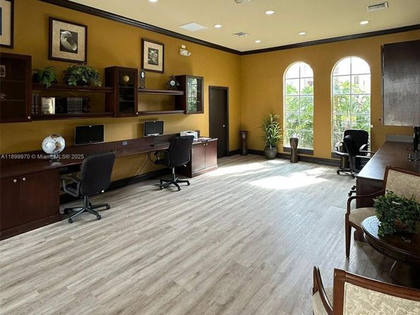 2440 E Preserve Way 208, Miramar FL 33025