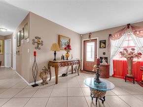 7811 NW 47th St, Lauderhill FL 33351