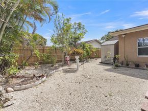 7811 NW 47th St, Lauderhill FL 33351