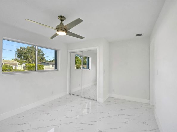 2015 N 58th Ave, Hollywood FL 33021