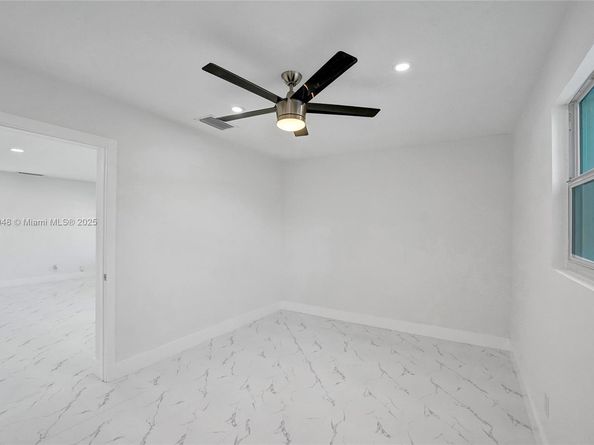 2015 N 58th Ave, Hollywood FL 33021