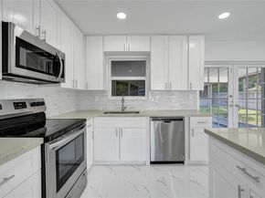 2015 N 58th Ave, Hollywood FL 33021