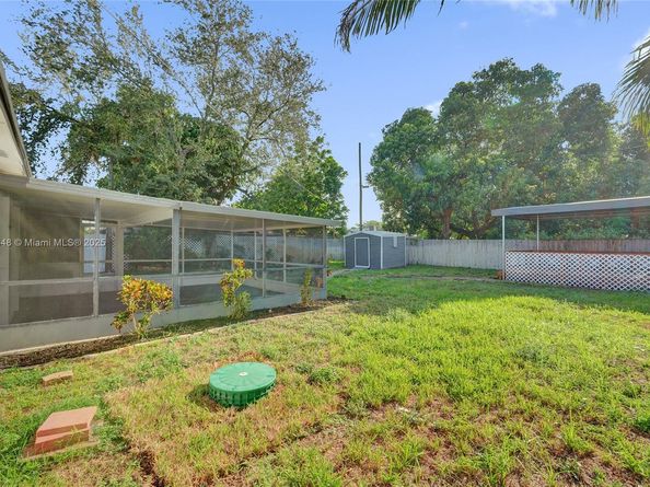 2015 N 58th Ave, Hollywood FL 33021