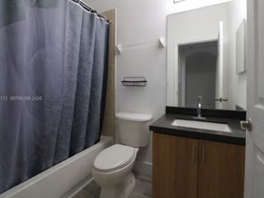 2264 NE 42nd Cir, Homestead FL 33033