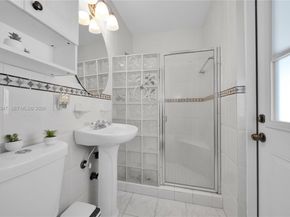 8711 SW 191st St, Cutler Bay FL 33157