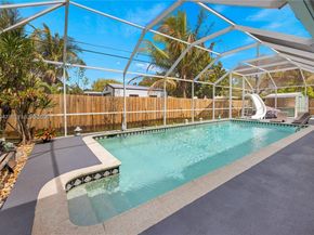 8711 SW 191st St, Cutler Bay FL 33157
