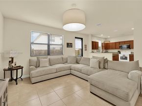 22746 SW 92nd Pl, Cutler Bay FL 33190