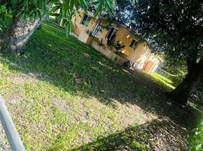 1740 NW 126th St, Miami FL 33167