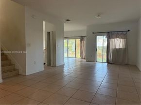 342 NE 31 Av, Homestead FL 33033