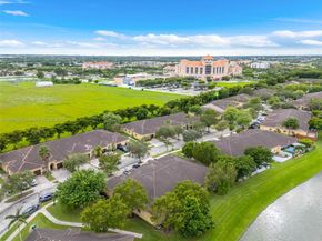 3327 NE 11th Dr, Homestead FL 33033
