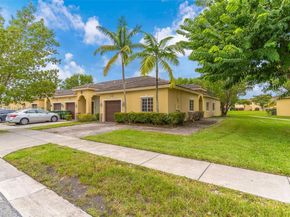 3327 NE 11th Dr, Homestead FL 33033
