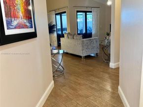 6377 NW 170th Ln, Hialeah FL 33015