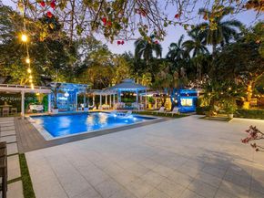 7720 SW 79th Ct, Miami FL 33143