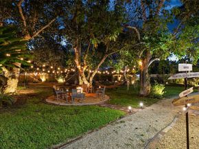 7720 SW 79th Ct, Miami FL 33143