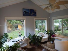 7720 SW 79th Ct, Miami FL 33143