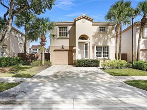 10717 NW 12th Mnr, Plantation FL 33322