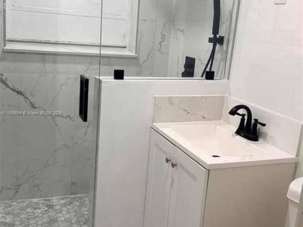 7712 Byron Ave 2, Miami Beach FL 33141