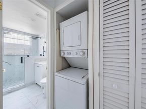 7712 Byron Ave 2, Miami Beach FL 33141