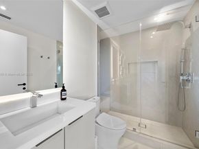 601 NE 56th St, Miami FL 33137