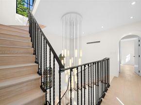 601 NE 56th St, Miami FL 33137