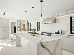 601 NE 56th St, Miami FL 33137