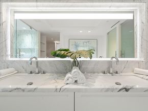 7061 Fisher Island Dr 7061, Miami Beach FL 33109