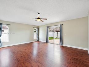 1018 NW 132nd Ave, Sunrise FL 33323