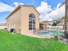 1018 NW 132nd Ave, Sunrise FL 33323