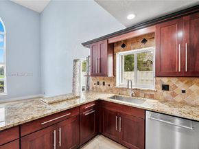 1018 NW 132nd Ave, Sunrise FL 33323