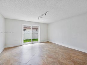 1018 NW 132nd Ave, Sunrise FL 33323