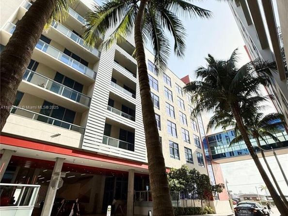 777 N Ocean Dr S418, Hollywood FL 33019