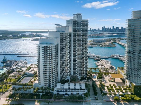 400 Alton Rd 3503, Miami Beach FL 33139