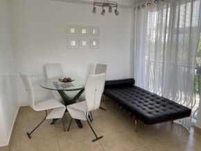 3205 NE 184th St 9302, Aventura FL 33160