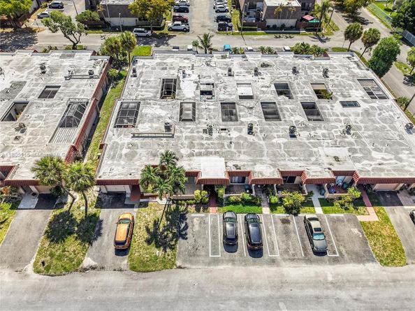 2309 SW 81st Ter 5, North Lauderdale FL 33068