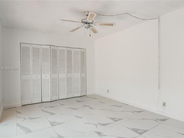 2309 SW 81st Ter 5, North Lauderdale FL 33068