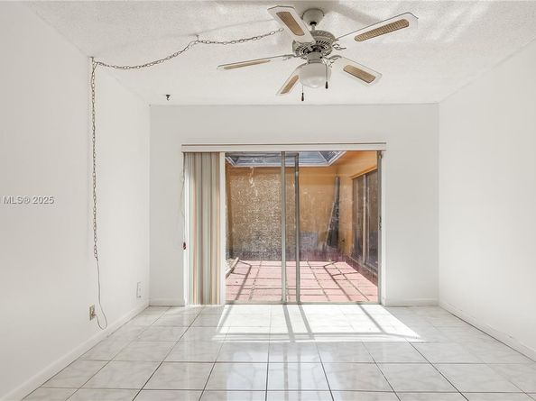 2309 SW 81st Ter 5, North Lauderdale FL 33068