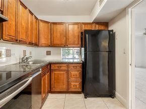 2309 SW 81st Ter 5, North Lauderdale FL 33068