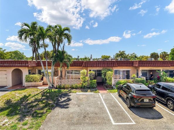 2309 SW 81st Ter 5, North Lauderdale FL 33068