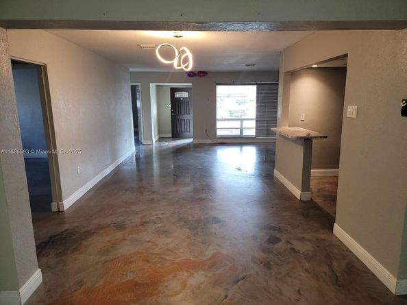 7773 Biltmore Blvd, Miramar FL 33023