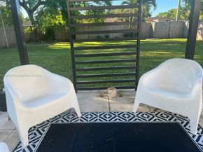 80 Carlisle Dr, Miami Springs FL 33166