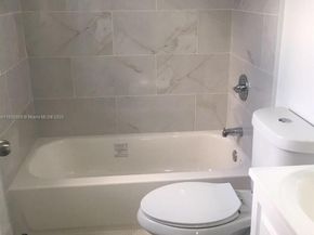 3072 NW 58th  St, Miami FL 33142