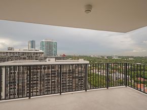 1901 Brickell Ave B2205, Miami FL 33129