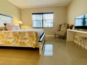 9856 Marina Blvd 1320, Boca Raton FL 33428