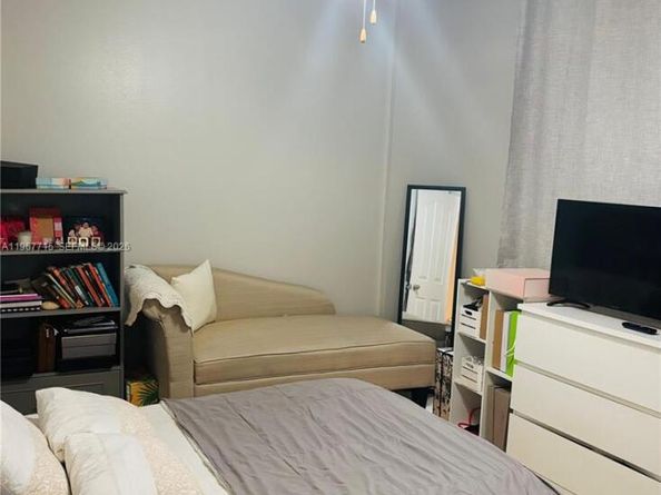 118 Royal Park Dr 1F, Oakland Park FL 33309